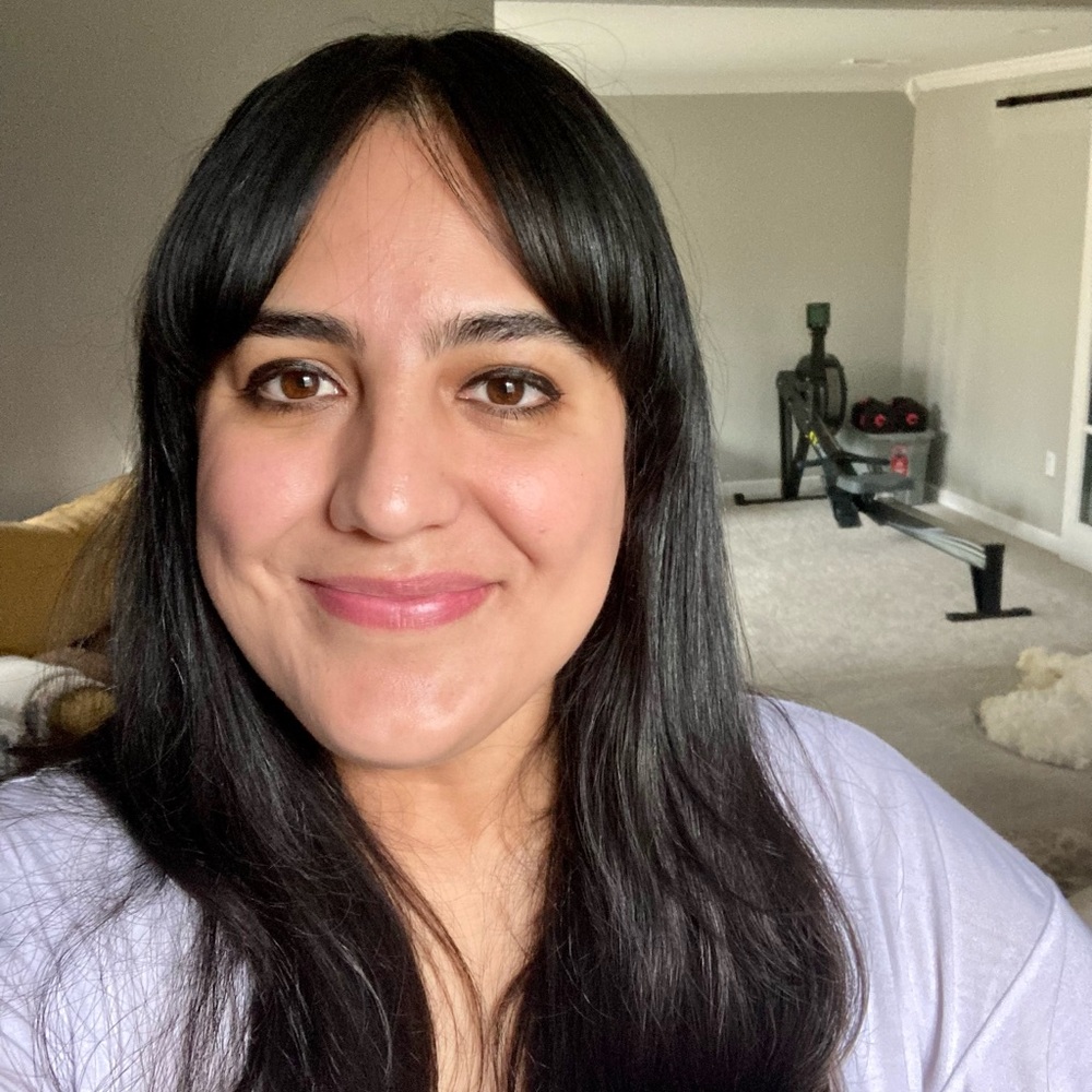 Meet your Posher, Karina